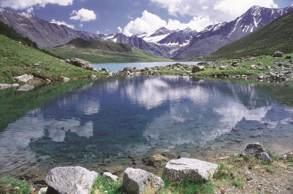 Wellnesshüttendorf Wiese Sankt Leonhard im Pitztal Exterior foto
