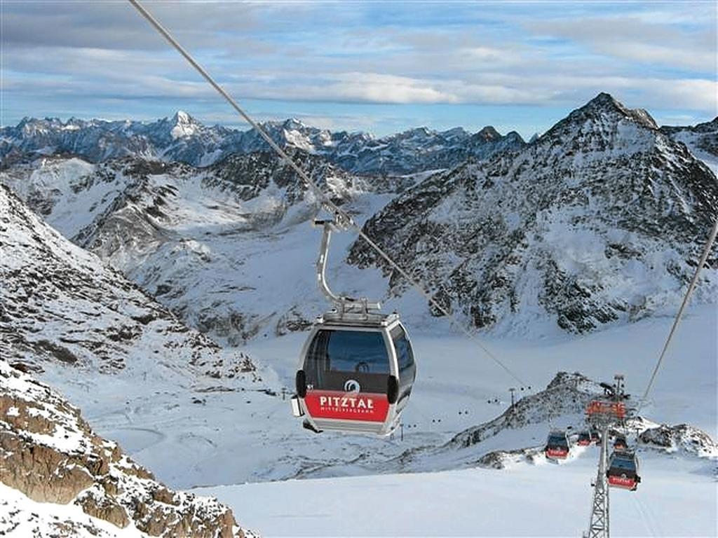 Wellnesshüttendorf Wiese Sankt Leonhard im Pitztal Exterior foto