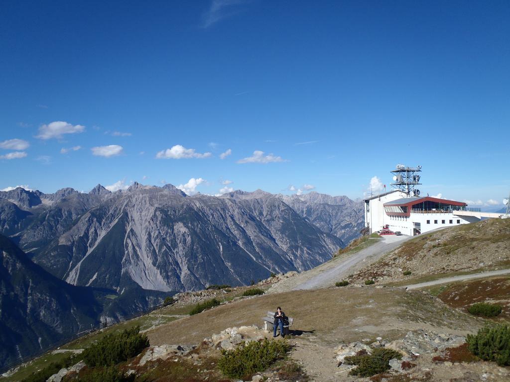 Wellnesshüttendorf Wiese Sankt Leonhard im Pitztal Exterior foto