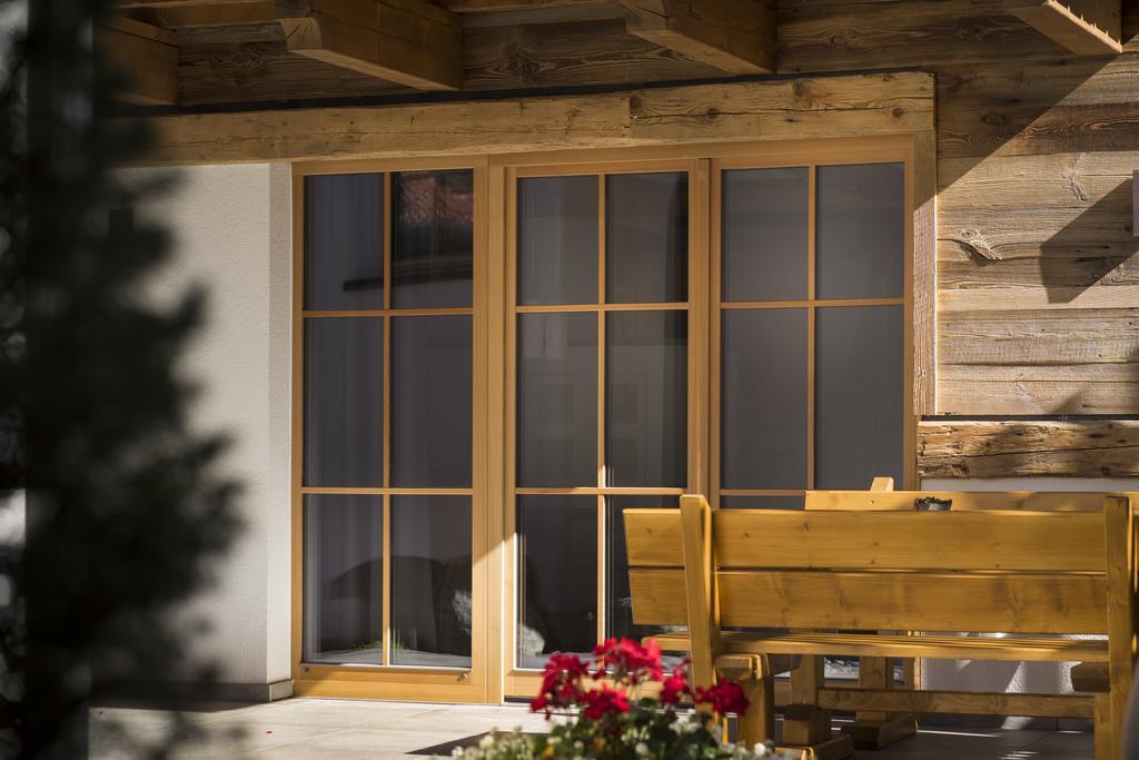 Wellnesshüttendorf Wiese Sankt Leonhard im Pitztal Exterior foto