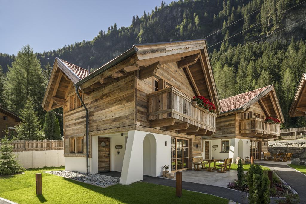 Wellnesshüttendorf Wiese Sankt Leonhard im Pitztal Exterior foto